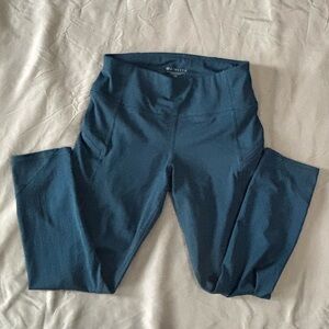 Athleta Women's Dark Teal Contender Capri Style 79194 with Pockets Size XS